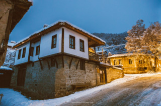 DAS GEBURTSHAUS VON WASIL PETLESHKOV