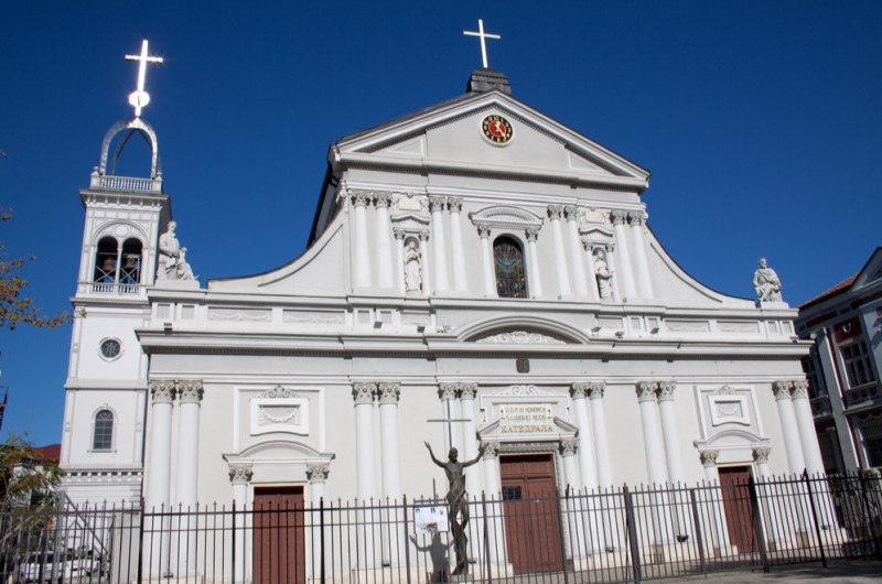 Католическа църква „Свети Лудвиг“